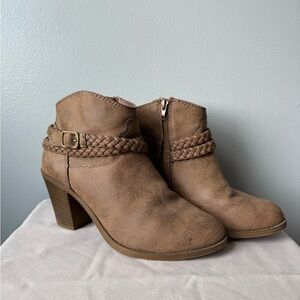 Braided Tan Ankle Boots